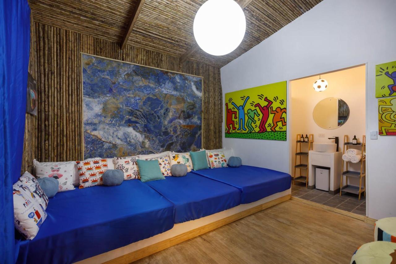 Gigi Brown Villa Paparazzi Beachfront Puerto Viejo de Talamanca Bagian luar foto