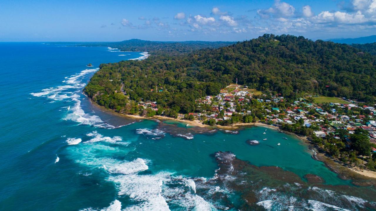 Gigi Brown Villa Paparazzi Beachfront Puerto Viejo de Talamanca Bagian luar foto